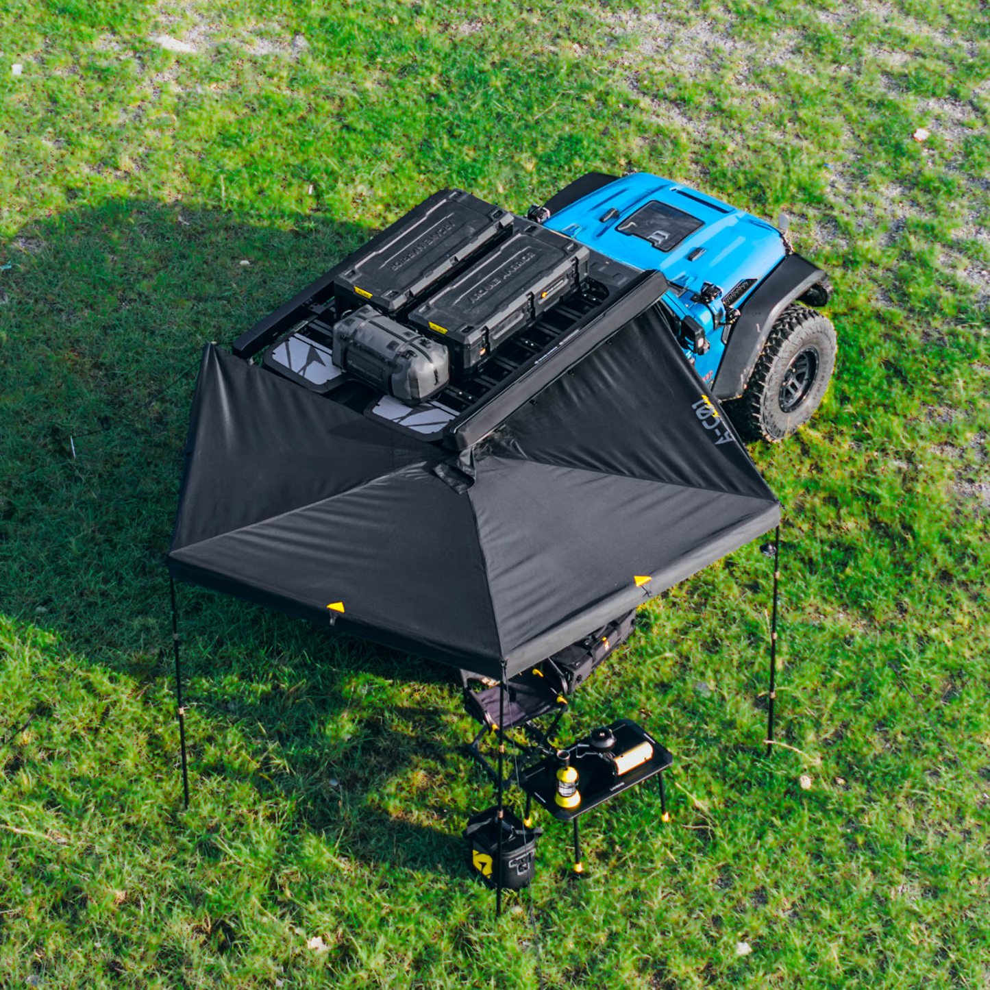 Hard-shell Litewing 270° Awning