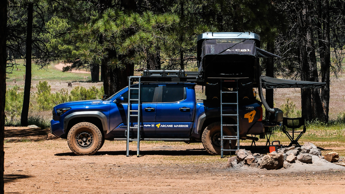 CAMPING