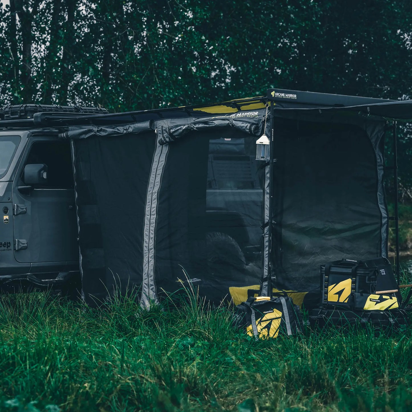 HARDCORE Awning Room W/Floor