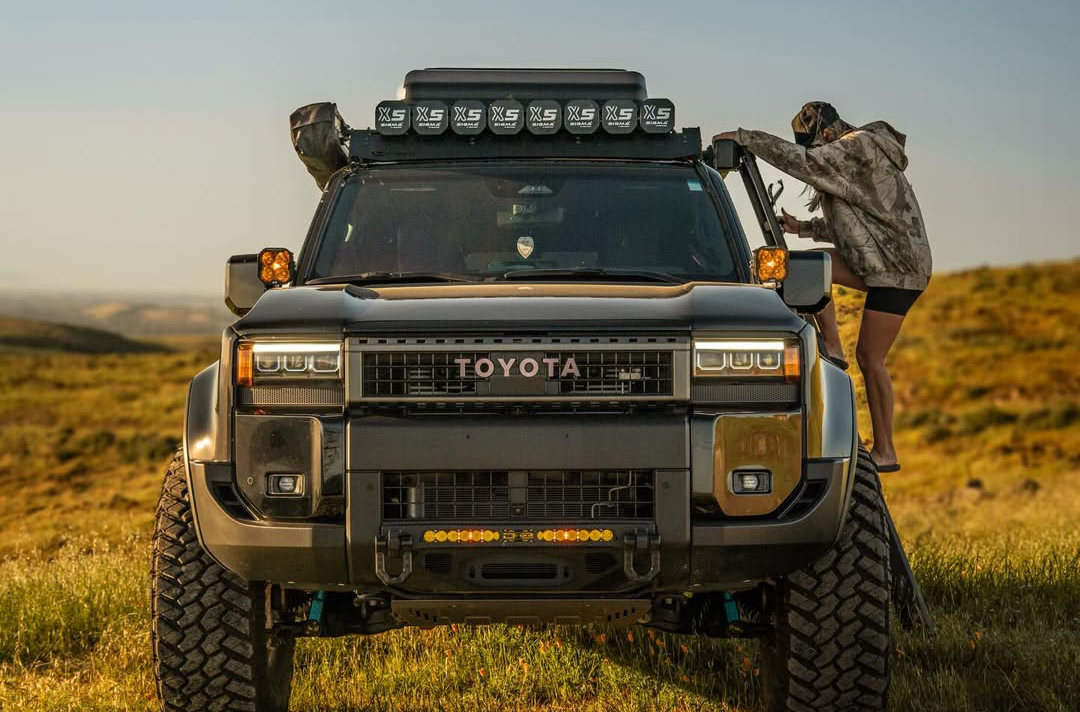 X90 ROOF RACK LADDER