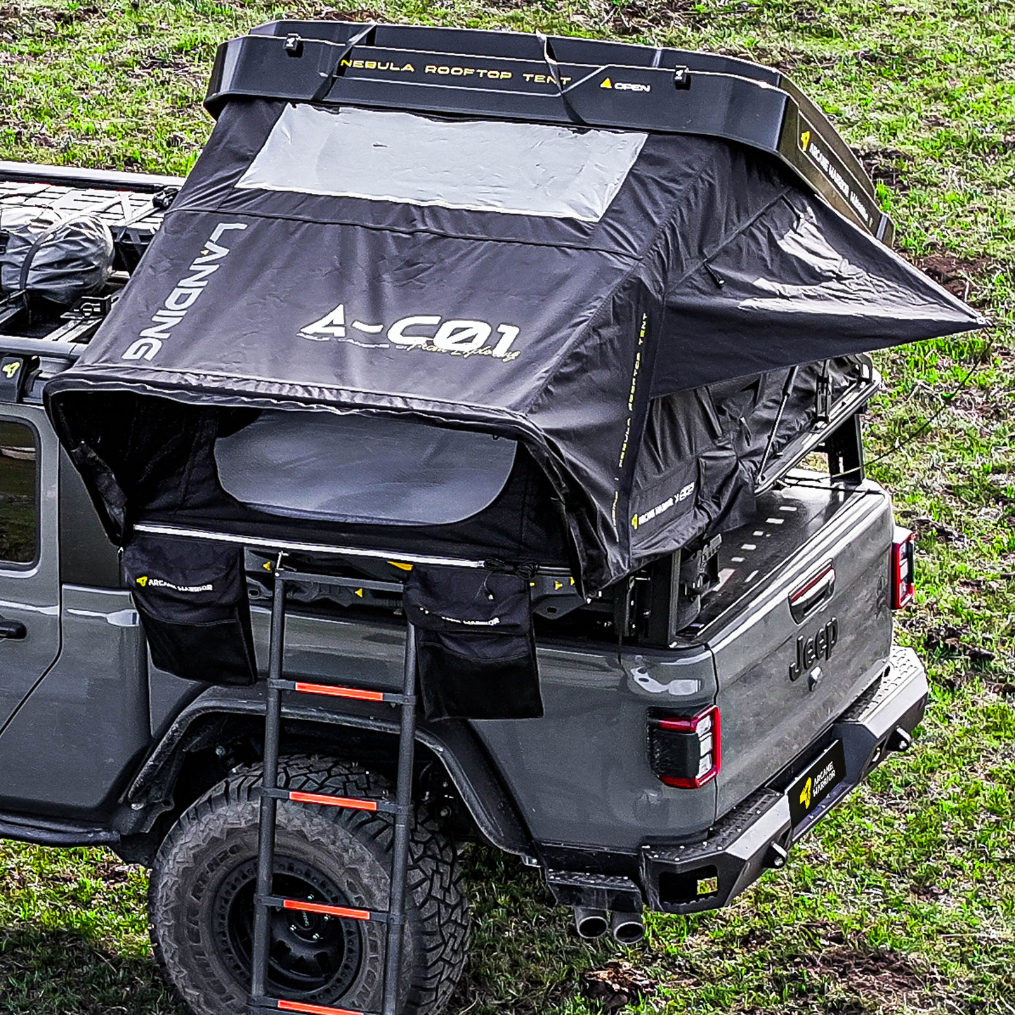 LANDING Hardshell Roof Top Tent (ADA co-branded)